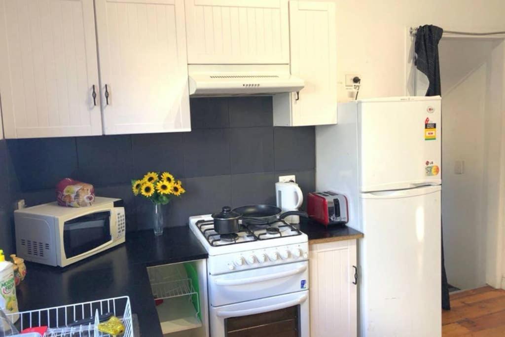 Modern Charming Miners' Cottage +Free Internet Broken Hill Esterno foto